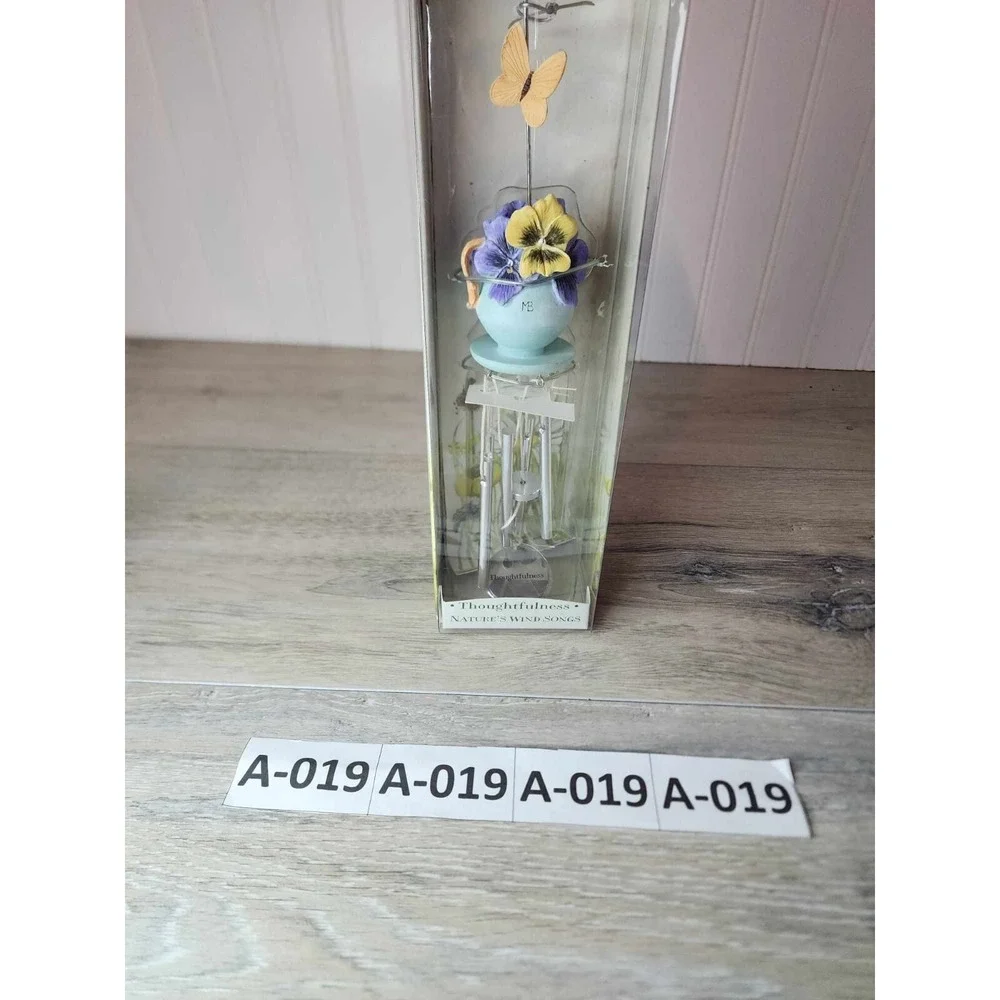 Floral Butterfly Wind Chime Initials MB‎ NIB